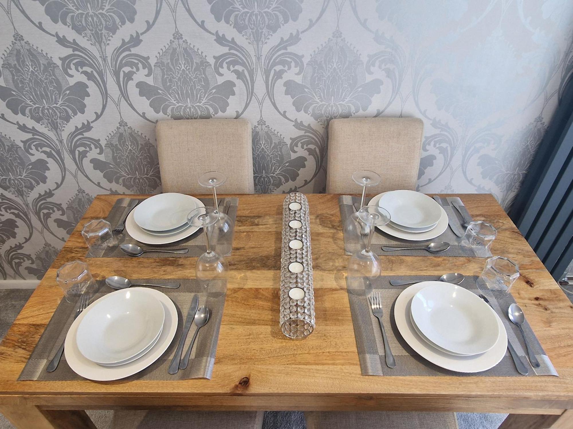 Stylish & Modern 2 Bed House With Free Parking Leeds Apartment Leeds  Bagian luar foto
