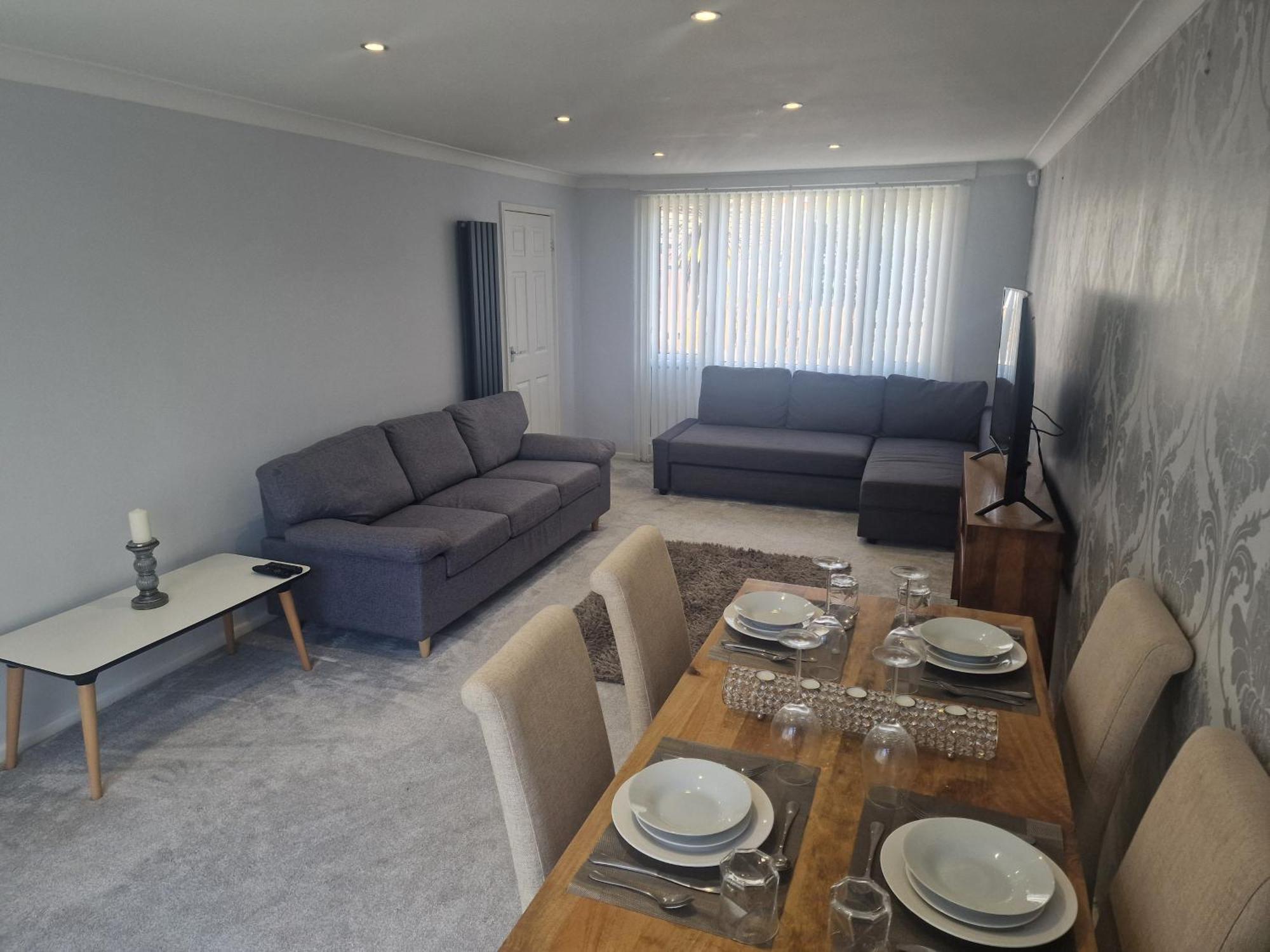 Stylish & Modern 2 Bed House With Free Parking Leeds Apartment Leeds  Bagian luar foto